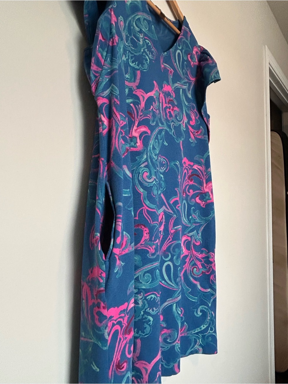 Chico's Teal and Pink V-Neck Printed Sheath Dress - Picture 6 of 11